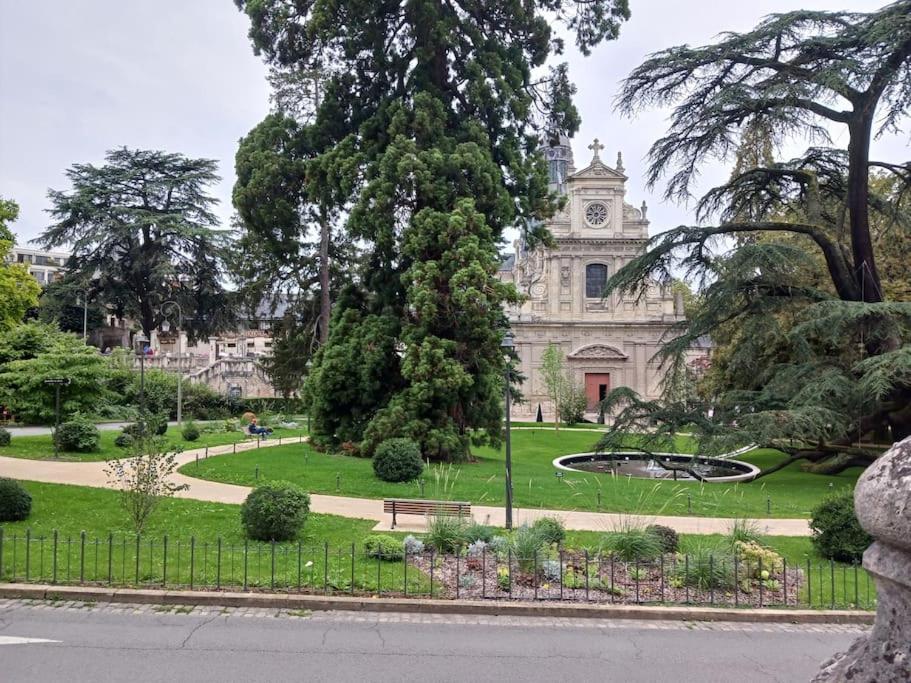 Appartamento T2 Cosy A Deux Pas De La Loire Blois Esterno foto